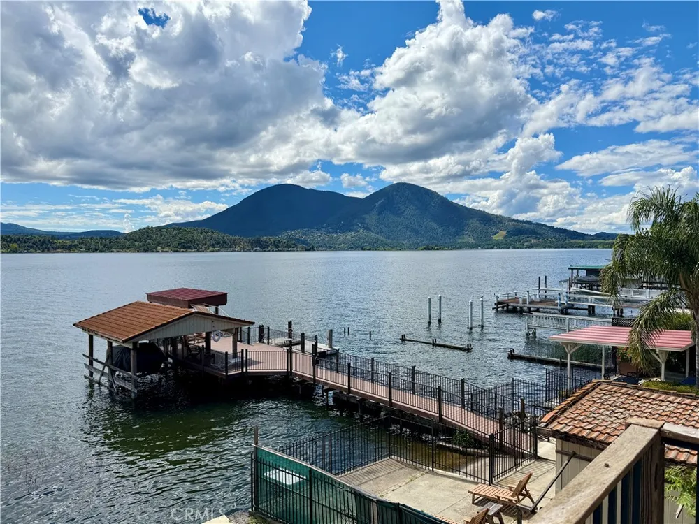 10523 E Highway 20 Clearlake Oaks, CA 95423