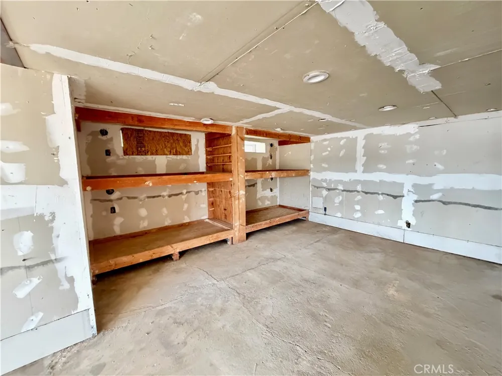 10523 E Highway 20 Clearlake Oaks, CA 95423