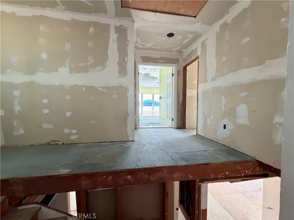 10523 E Highway 20 Clearlake Oaks, CA 95423
