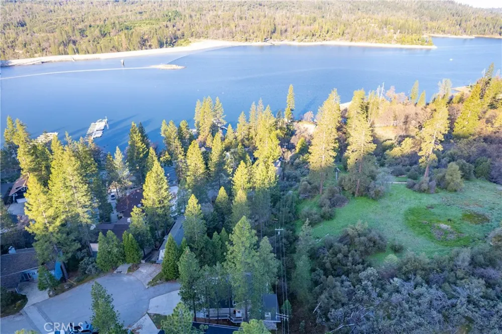 37748 Marina View Drive Bass Lake, CA 93604