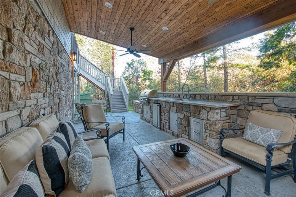 37748 Marina View Drive Bass Lake, CA 93604