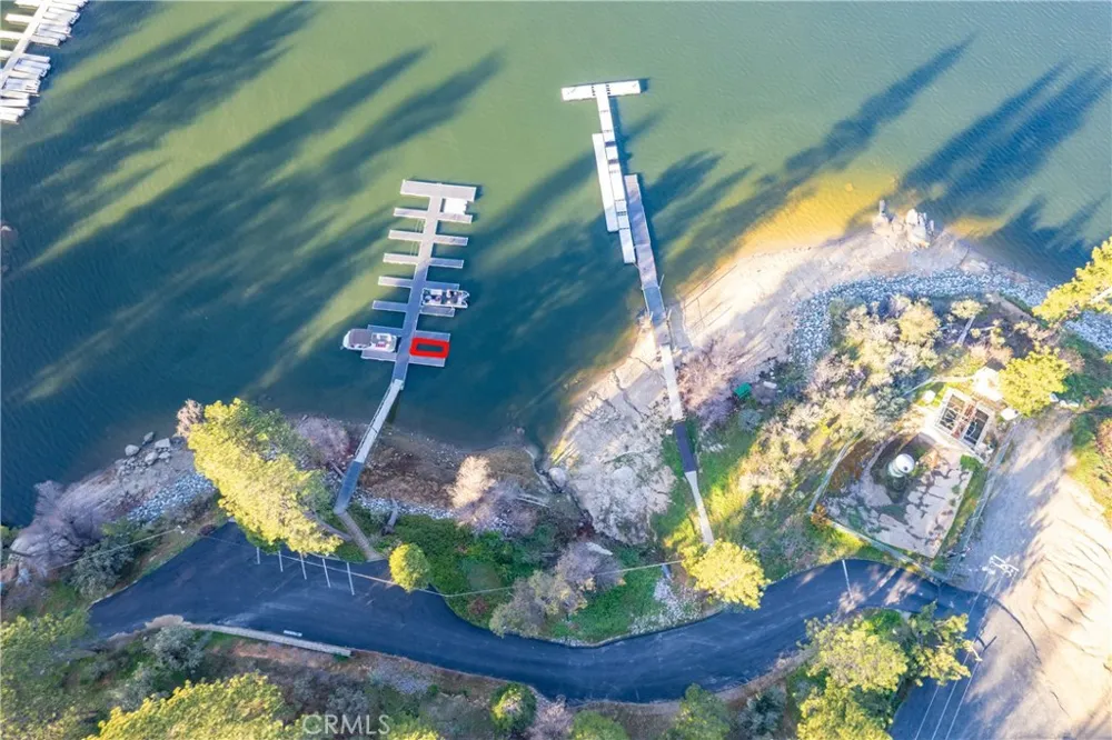 37748 Marina View Drive Bass Lake, CA 93604
