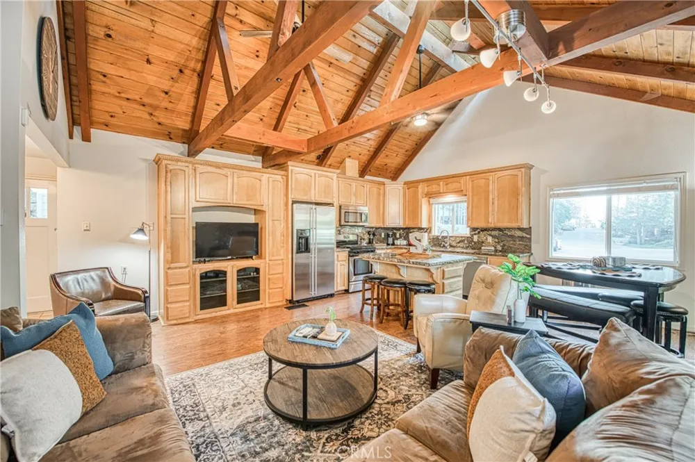 37748 Marina View Drive Bass Lake, CA 93604