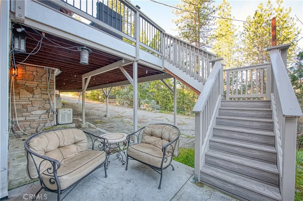 37748 Marina View Drive Bass Lake, CA 93604