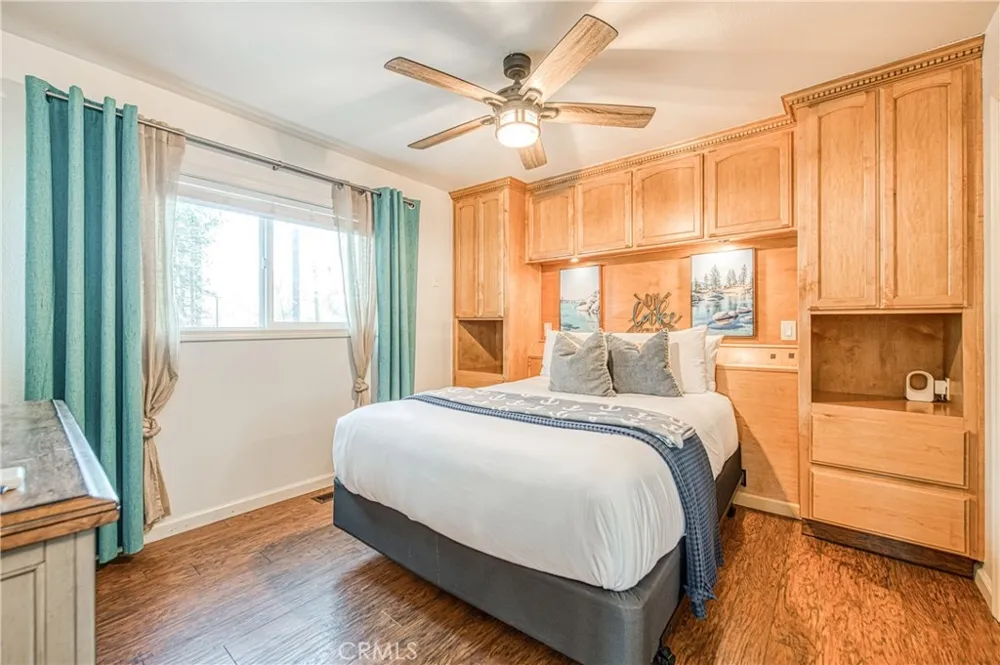 37748 Marina View Drive Bass Lake, CA 93604