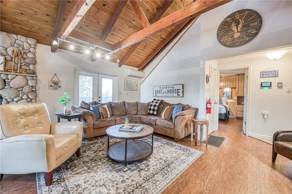 37748 Marina View Drive Bass Lake, CA 93604