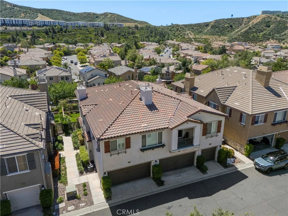 19354 Laroda Lane #165 Saugus, CA 91350