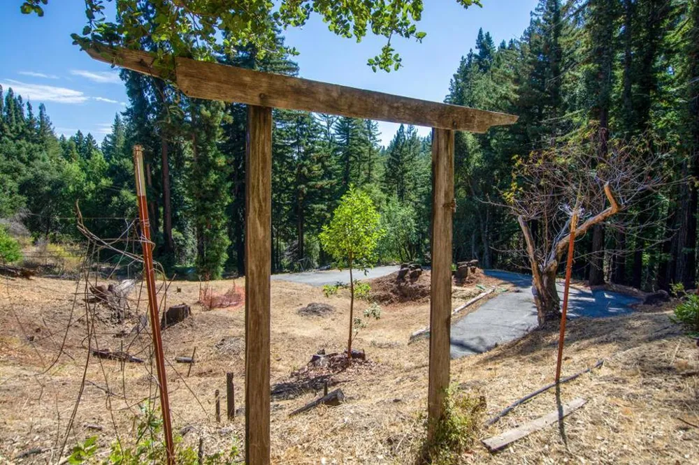 19145 Big Basin Way Boulder Creek, CA 95006