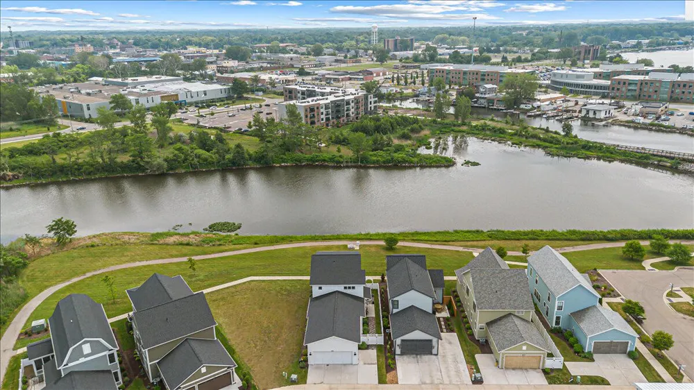 279 Waters Edge Drive St. Joseph, MI 49085