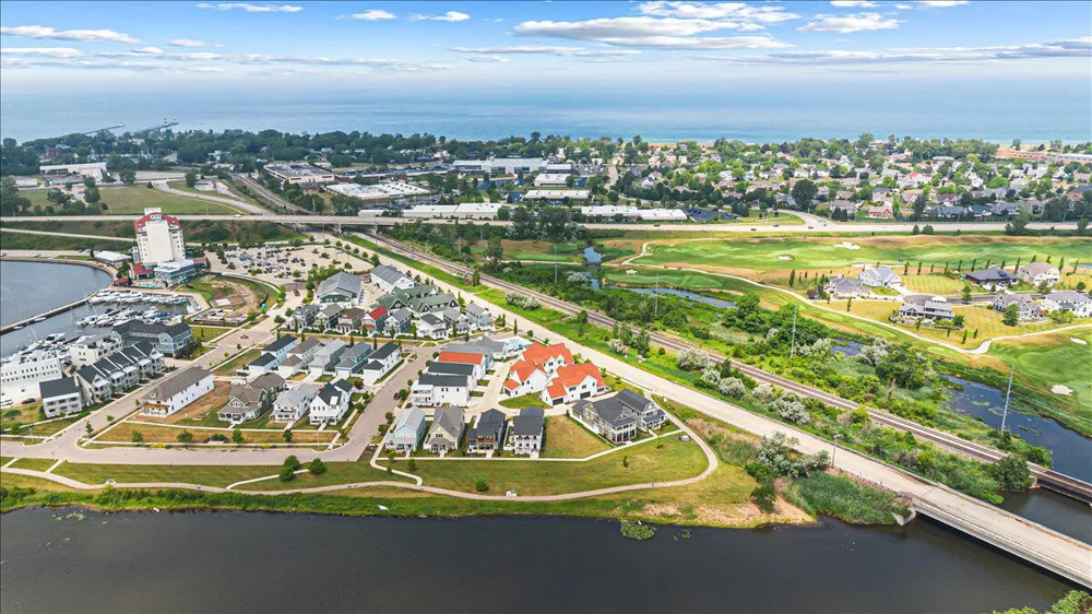 279 Waters Edge Drive St. Joseph, MI 49085