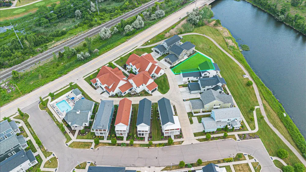 279 Waters Edge Drive St. Joseph, MI 49085