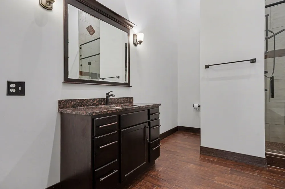 52755 M 43 Bangor, MI 49013