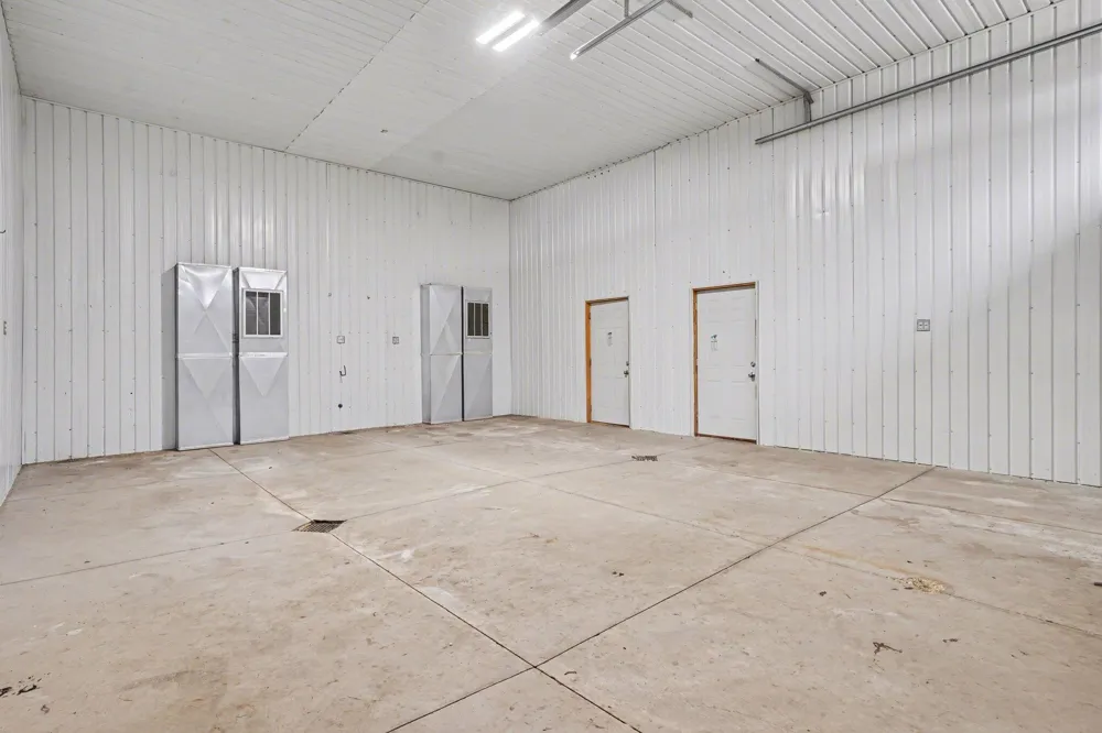 52755 M 43 Bangor, MI 49013