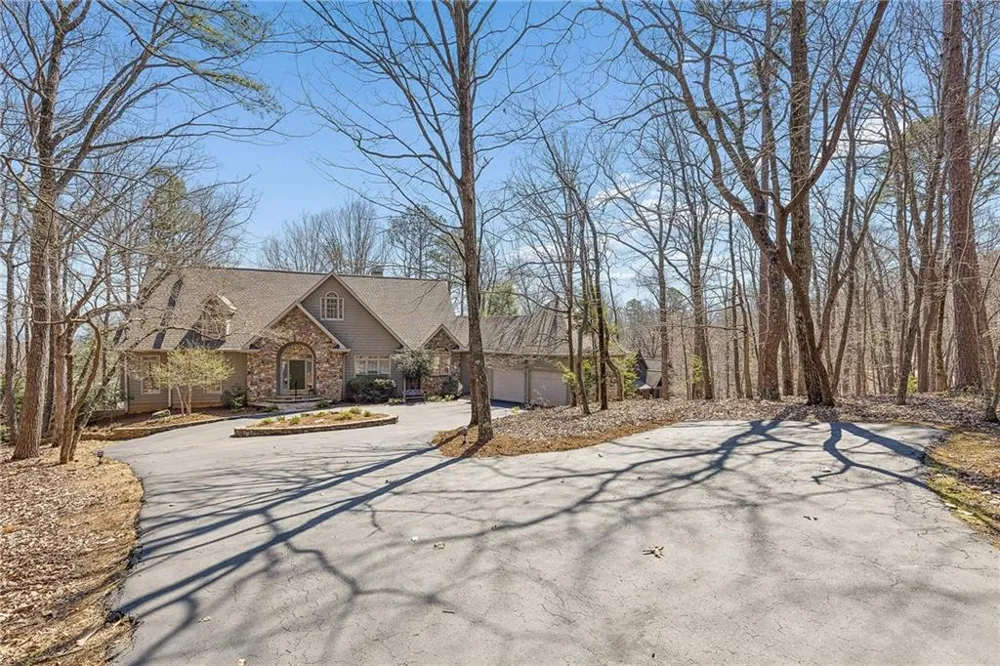 19 Summit Drive E Big Canoe, GA 30143