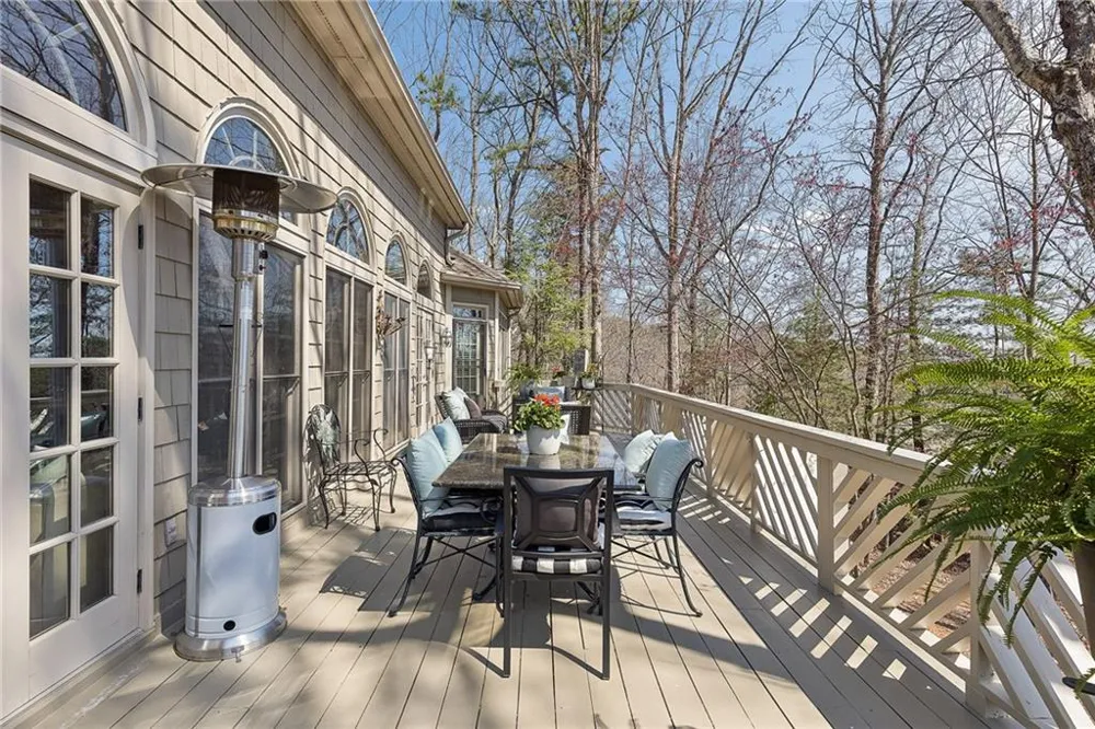 19 Summit Drive E Big Canoe, GA 30143