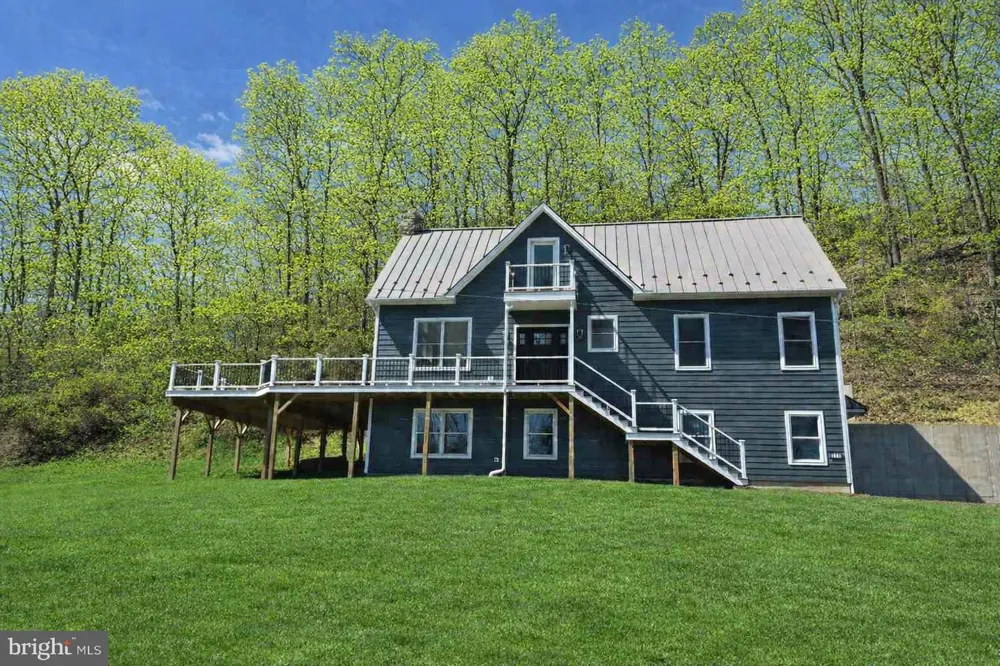 759 RIVER RD Erwinna, PA 18920