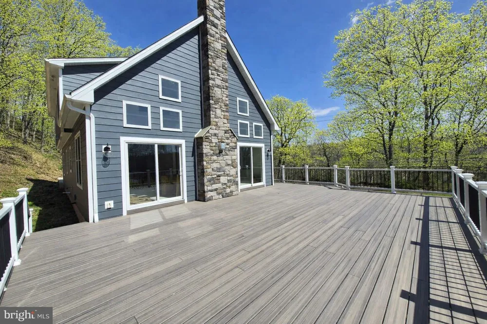 759 RIVER RD Erwinna, PA 18920
