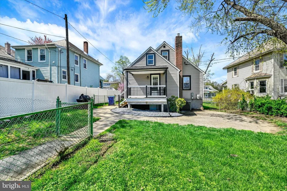 5217 CATALPHA ROAD Baltimore, MD 21214