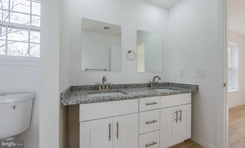 13 NICOLE LANE Hazleton, PA 18202