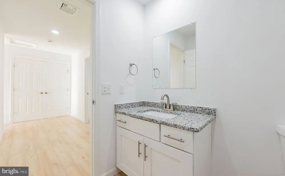 13 NICOLE LANE Hazleton, PA 18202