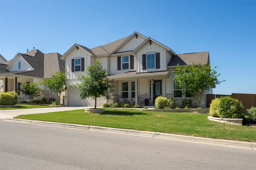 1825 Hazy Hills Loop Dripping Springs, TX 78620