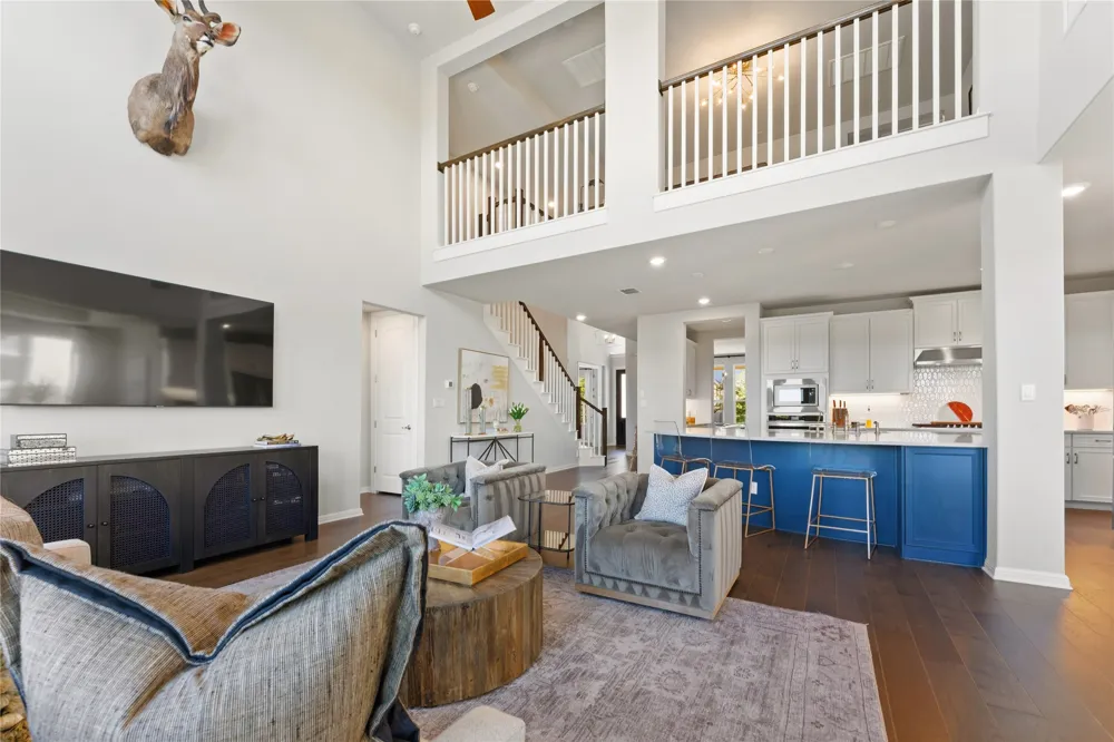1825 Hazy Hills Loop Dripping Springs, TX 78620