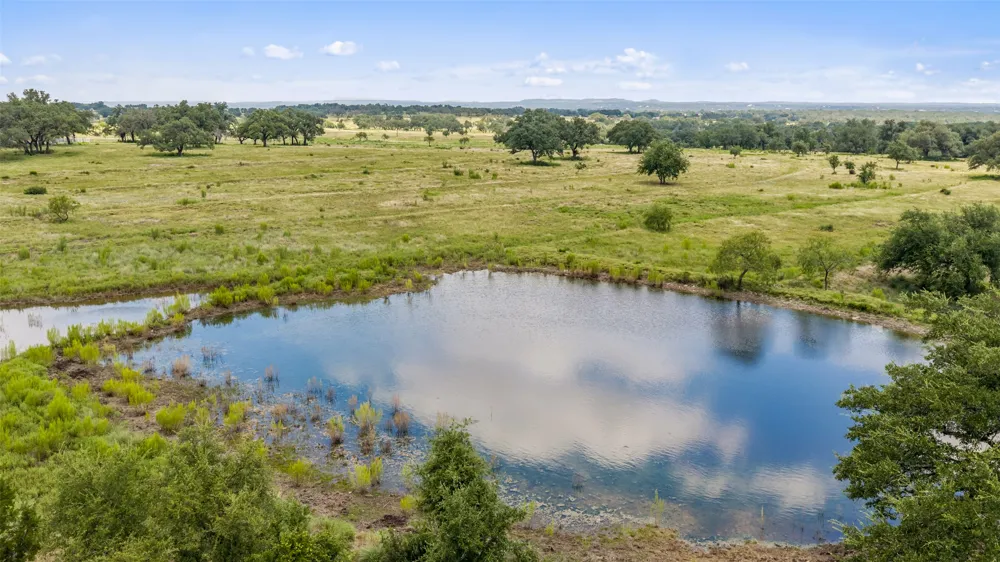 1318 Klett Ranch Road Johnson City, TX 78636