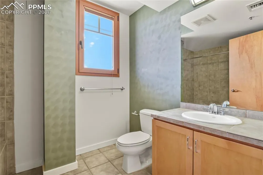 201 E Las Animas Street #313 Colorado Springs, CO 80903