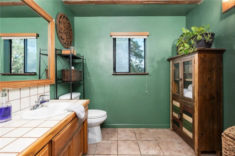 30088 Tioga Coarsegold, CA 93614