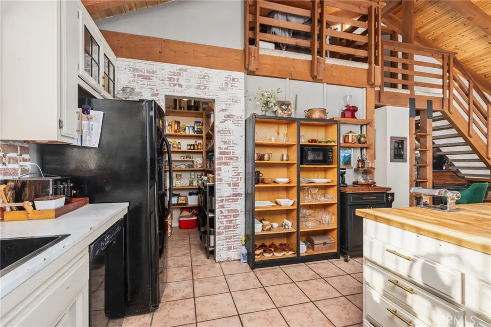 30088 Tioga Coarsegold, CA 93614
