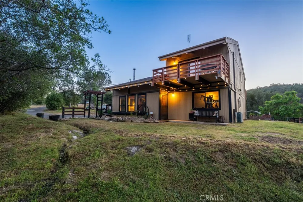 30088 Tioga Coarsegold, CA 93614
