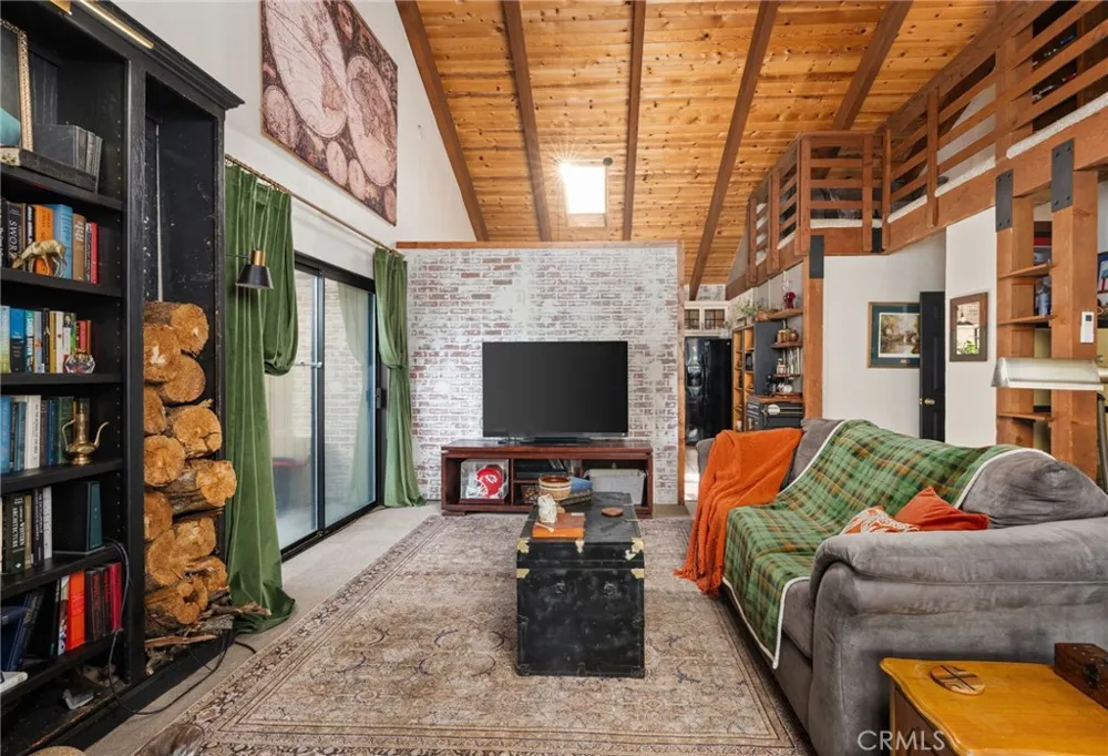 30088 Tioga Coarsegold, CA 93614