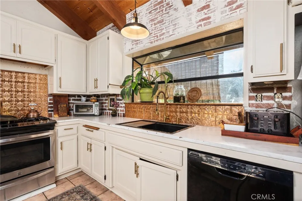 30088 Tioga Coarsegold, CA 93614
