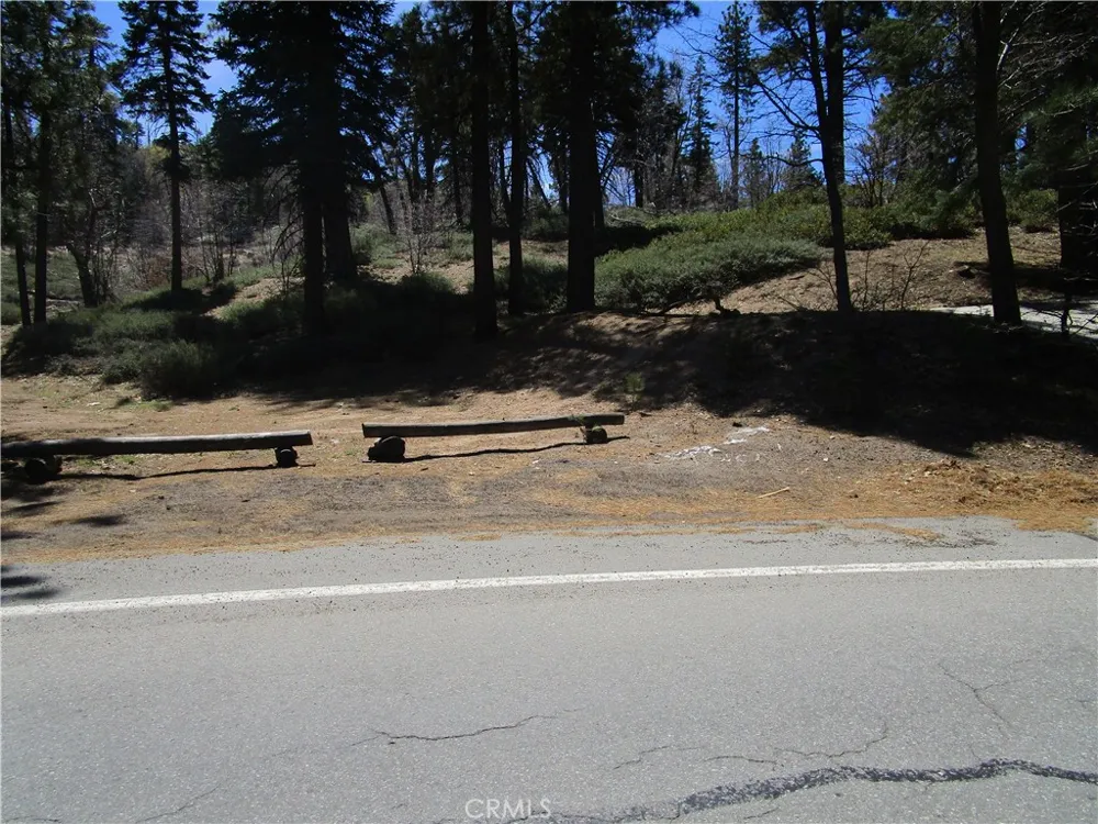 Green Valley Lake Dr. Green Valley Lake, CA 92352