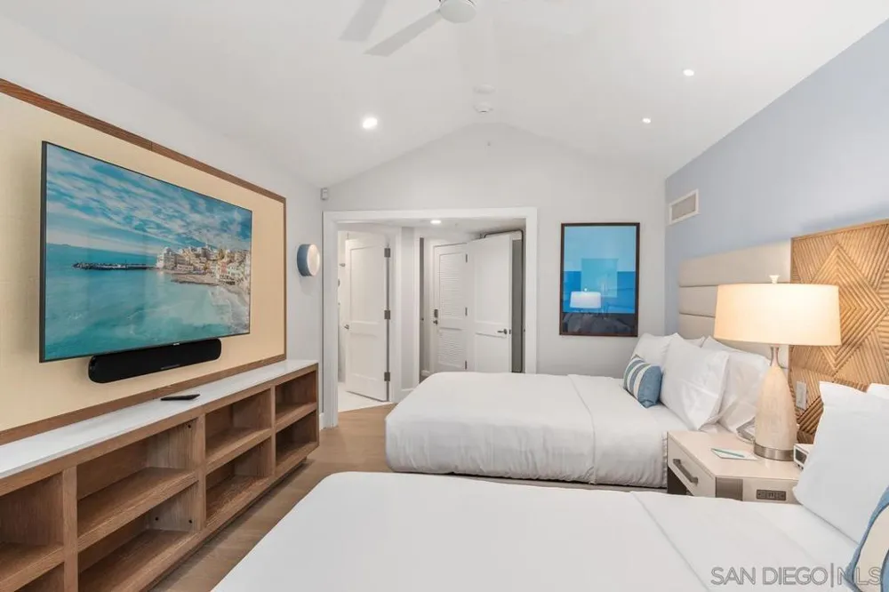 1500 Orange Ave #62 Coronado, CA 92118