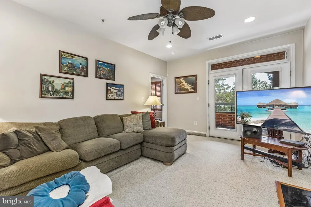13891 CHELMSFORD DRIVE #110 Gainesville, VA 20155