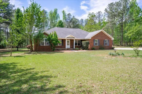 1504 Greiner Circle