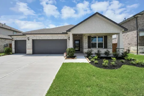 71 Leon Way