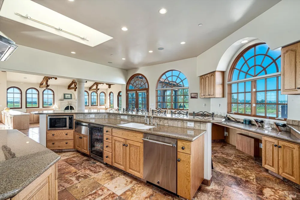 2420 Mountain Ranch Road Petaluma, CA 94954