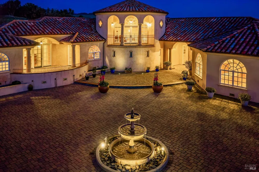 2420 Mountain Ranch Road Petaluma, CA 94954