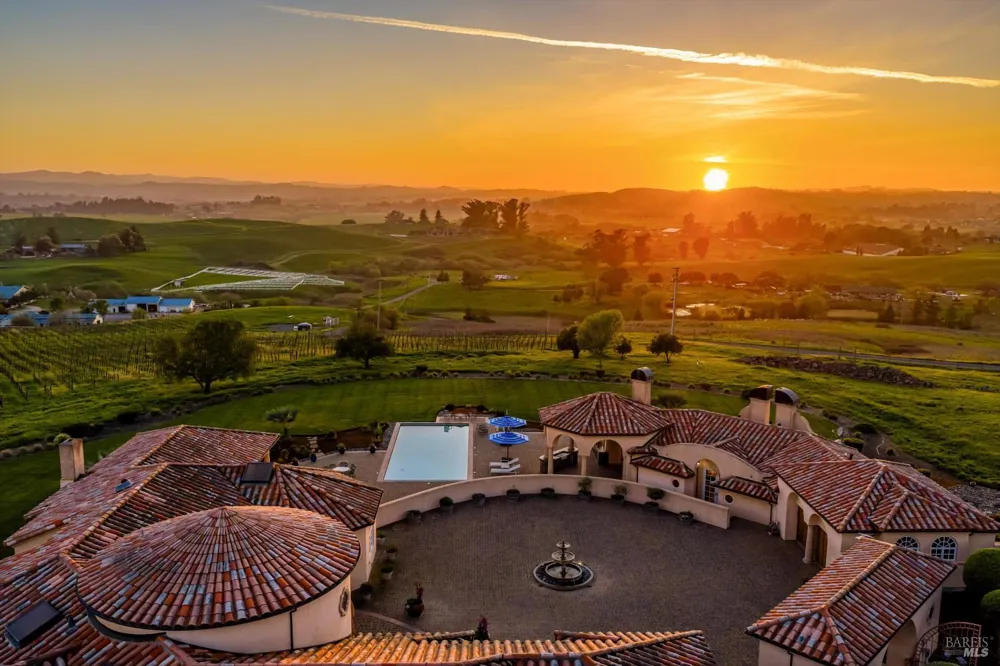 2420 Mountain Ranch Road Petaluma, CA 94954