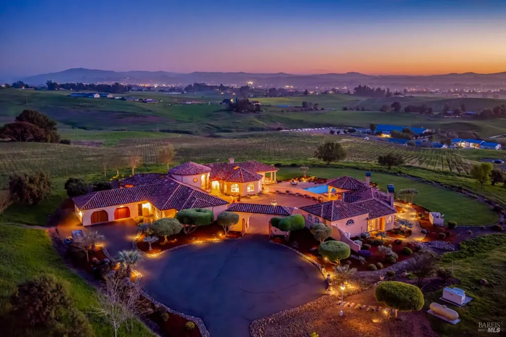 2420 Mountain Ranch Road Petaluma, CA 94954