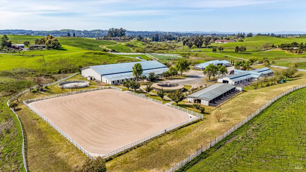 2420 Mountain Ranch Road Petaluma, CA 94954