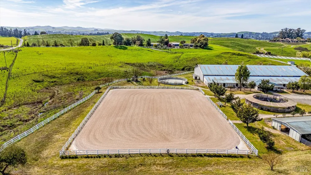 2420 Mountain Ranch Road Petaluma, CA 94954