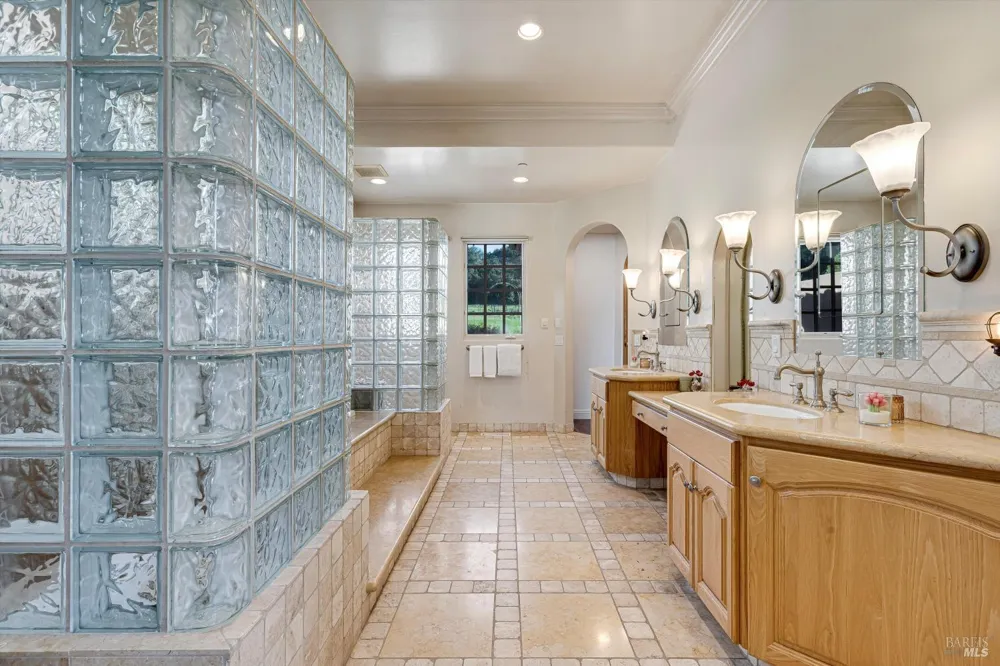 2420 Mountain Ranch Road Petaluma, CA 94954