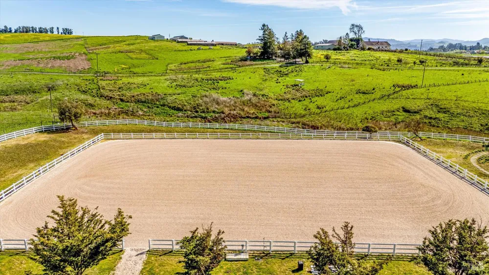 2420 Mountain Ranch Road Petaluma, CA 94954