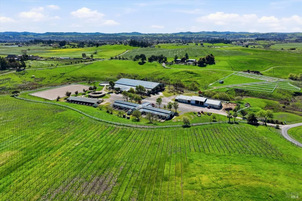 2420 Mountain Ranch Road Petaluma, CA 94954