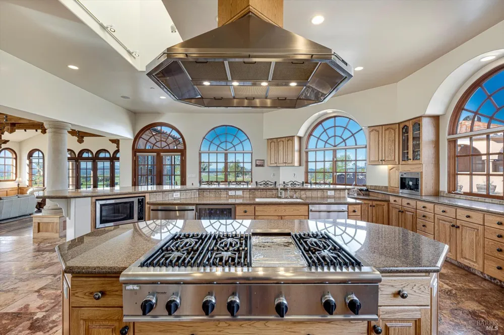 2420 Mountain Ranch Road Petaluma, CA 94954