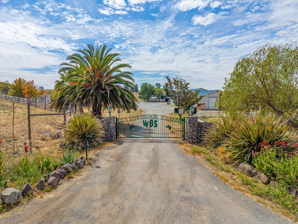 2420 Mountain Ranch Road Petaluma, CA 94954