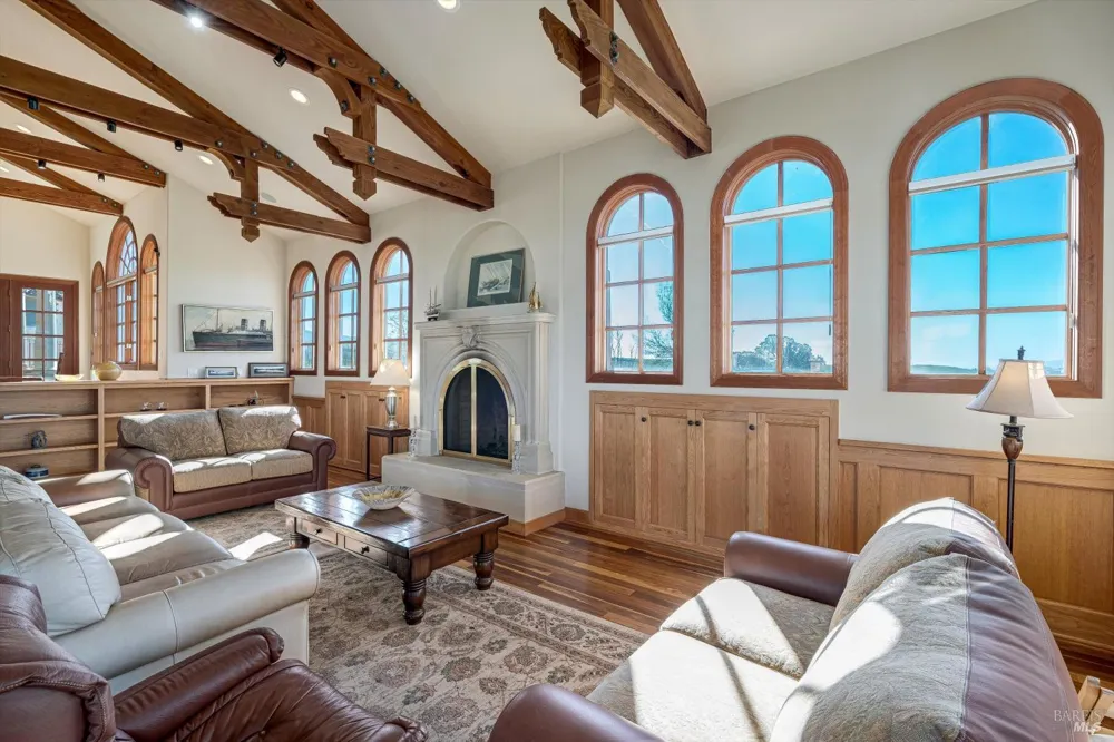 2420 Mountain Ranch Road Petaluma, CA 94954